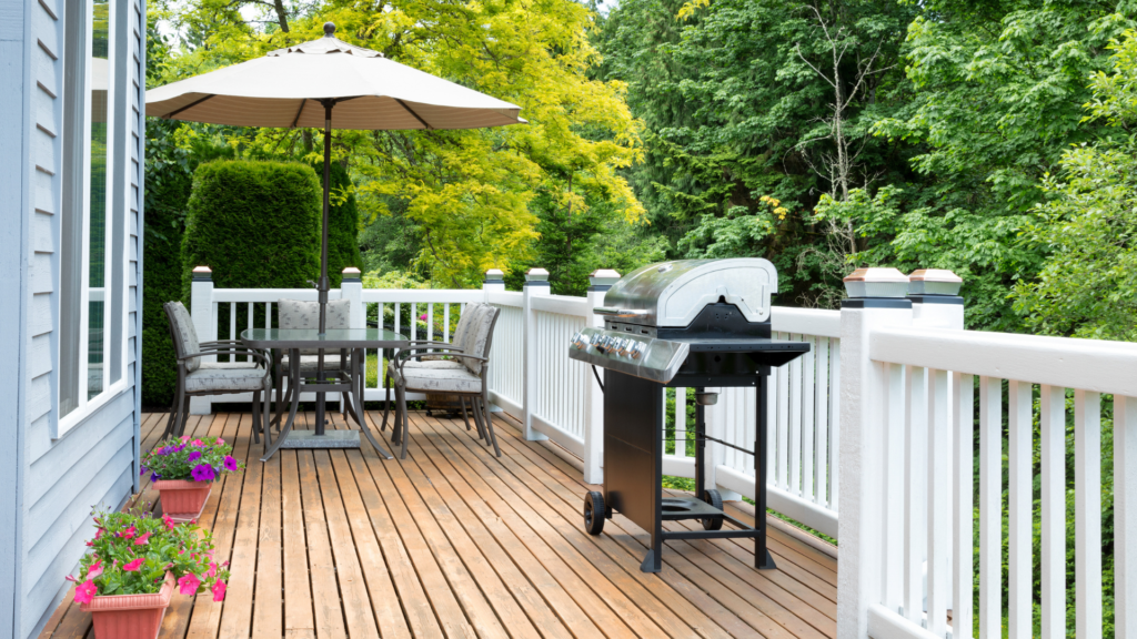 214Painting DFW Metroplex Beautifying Your Home's Exterior: Decks