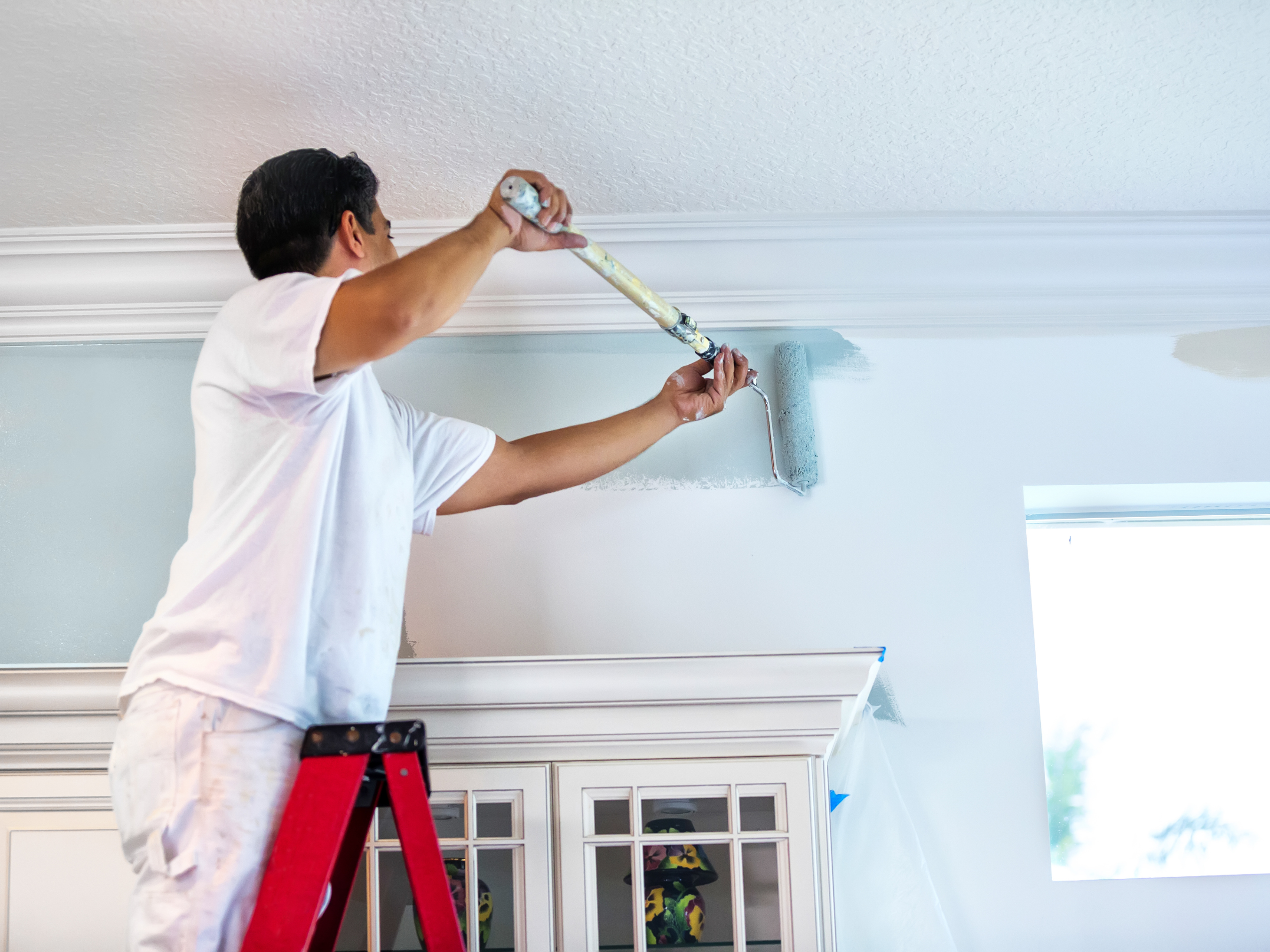 The Psychology of Paint Colors: How to Influence Buyer Perception